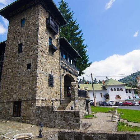 Casa Cu Farfurii Hotel Sinaia Bagian luar foto