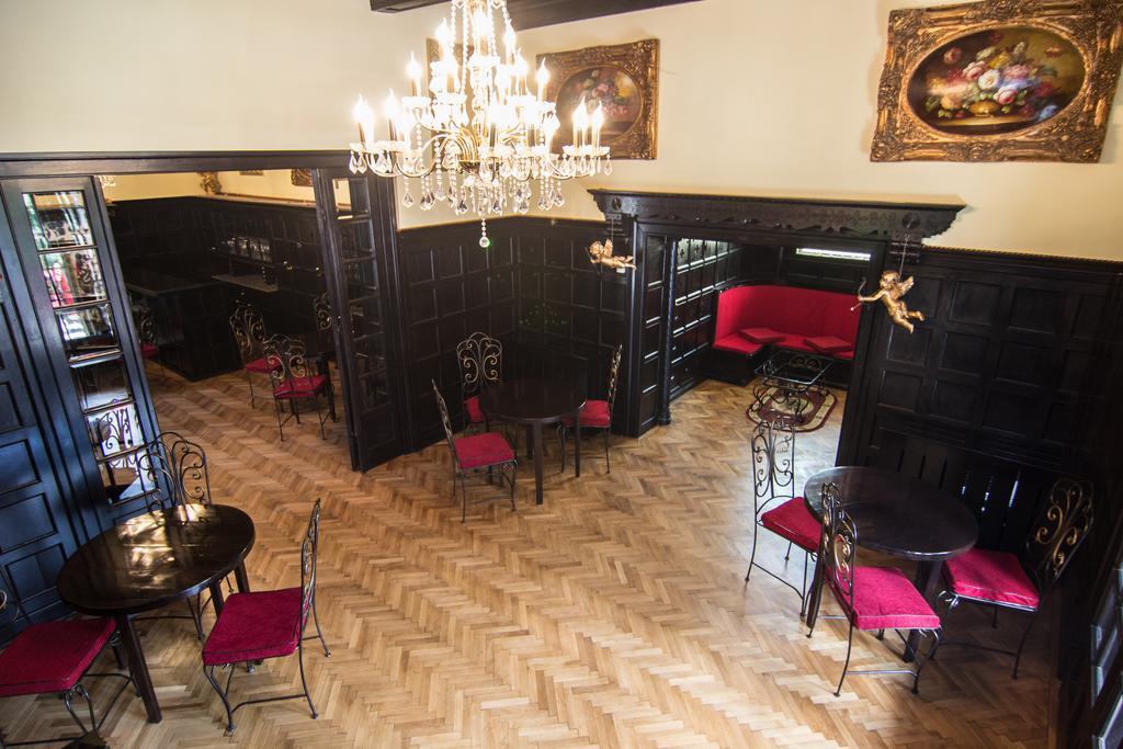 Casa Cu Farfurii Hotel Sinaia Bagian luar foto