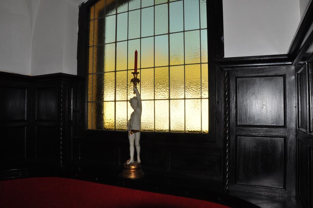 Casa Cu Farfurii Hotel Sinaia Bagian luar foto
